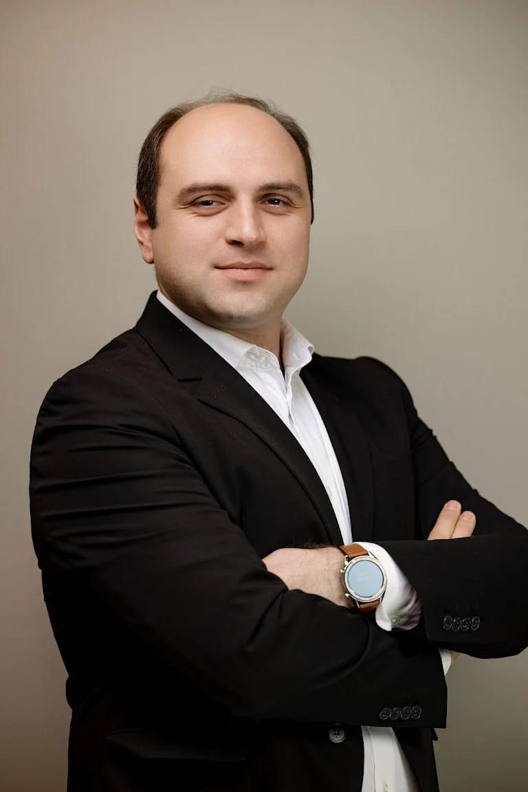 ირაკლი ჩხარტიშვილი